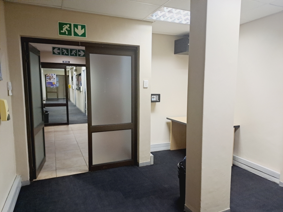 To Let commercial Property for Rent in Bellville Park Western Cape